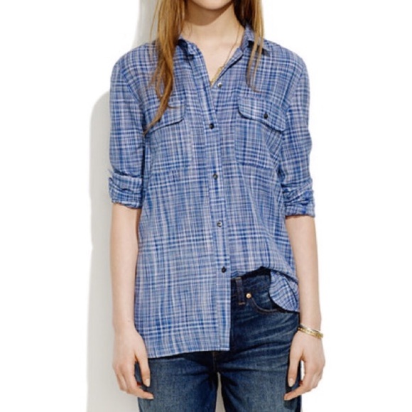 Madewell Tops - Madewell ExBoyfriend Indigo Weave Button Up Shirt